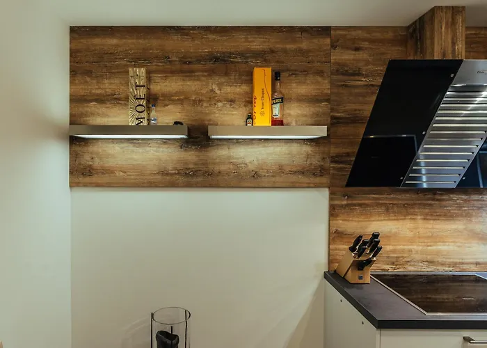 Modern Designer Retreat In غراتس