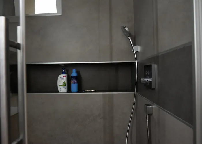 Modern Designer Retreat In