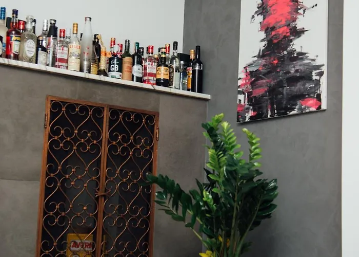 Modern Designer Retreat In Apartament Graz